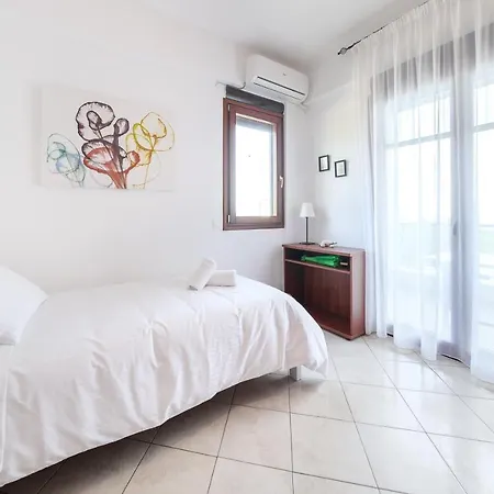 Stella Luxury Apartment Stalida